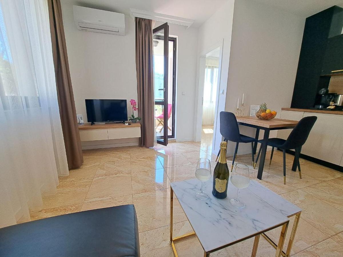 Onyx 2 Private Apartments Sveti Vlas Dış mekan fotoğraf